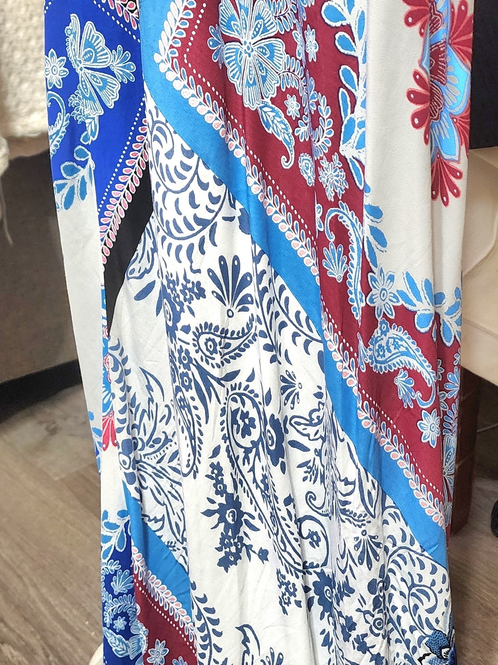 LOFT Blue and Pink Paisley Border Scarf Dress Sz 2 - Picture 4 of 5